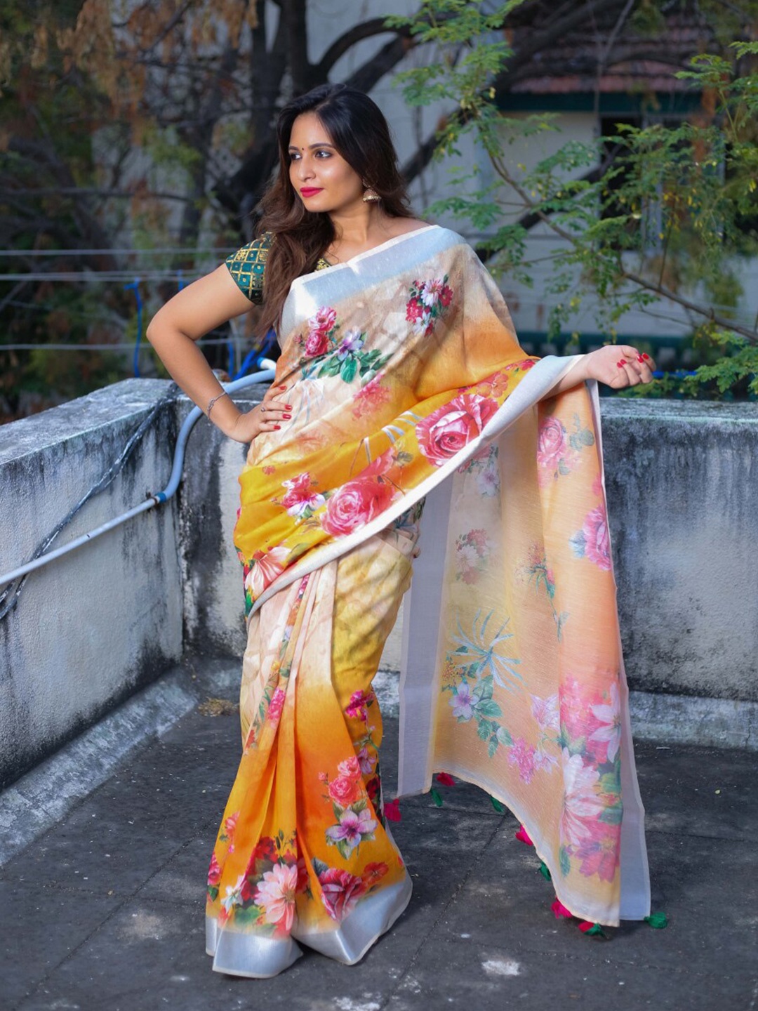 

Kaizen TEXO FAB Floral Printed Zari Ready to Wear Tussar Saree, Orange