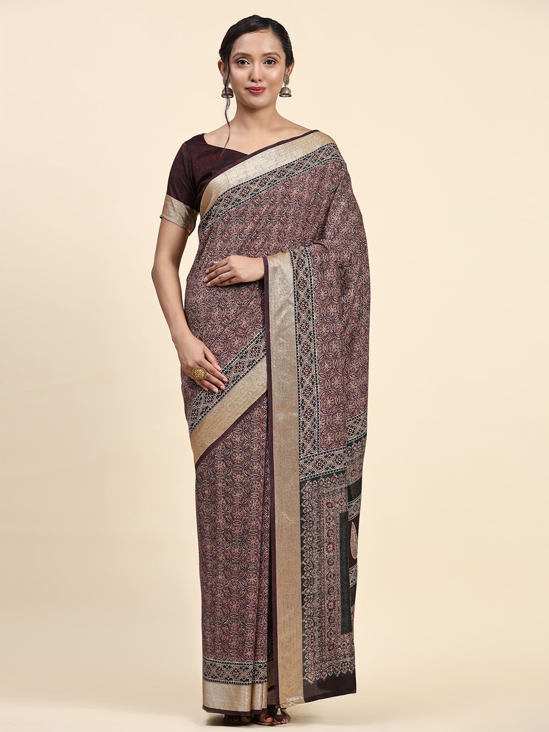 

Phenav Ethnic Motifs Printed Zari Silk Blend Saree, Coffee brown