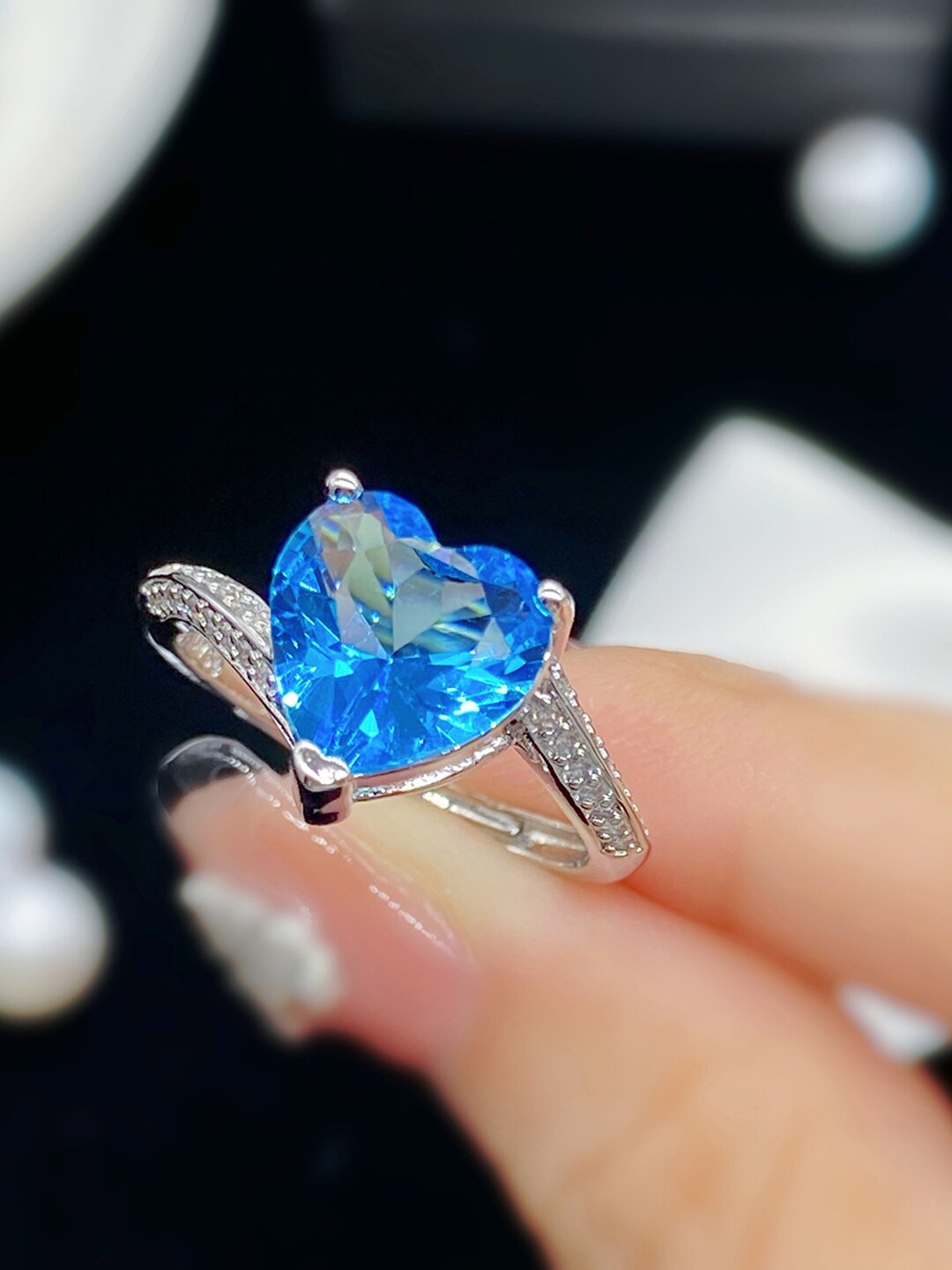 

Designs & You Silver-Plated American Diamond Studded Heart-Shaped Finger Ring