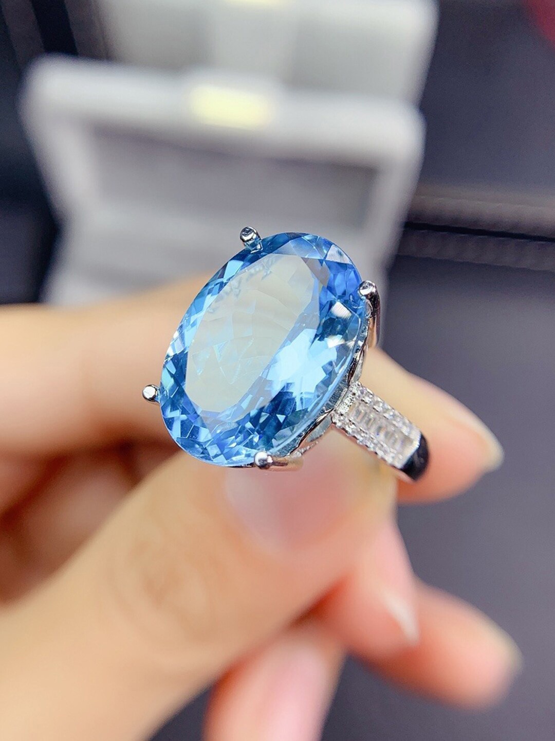 

Designs & You Silver-Plated AD Studded Oval Finger Ring
