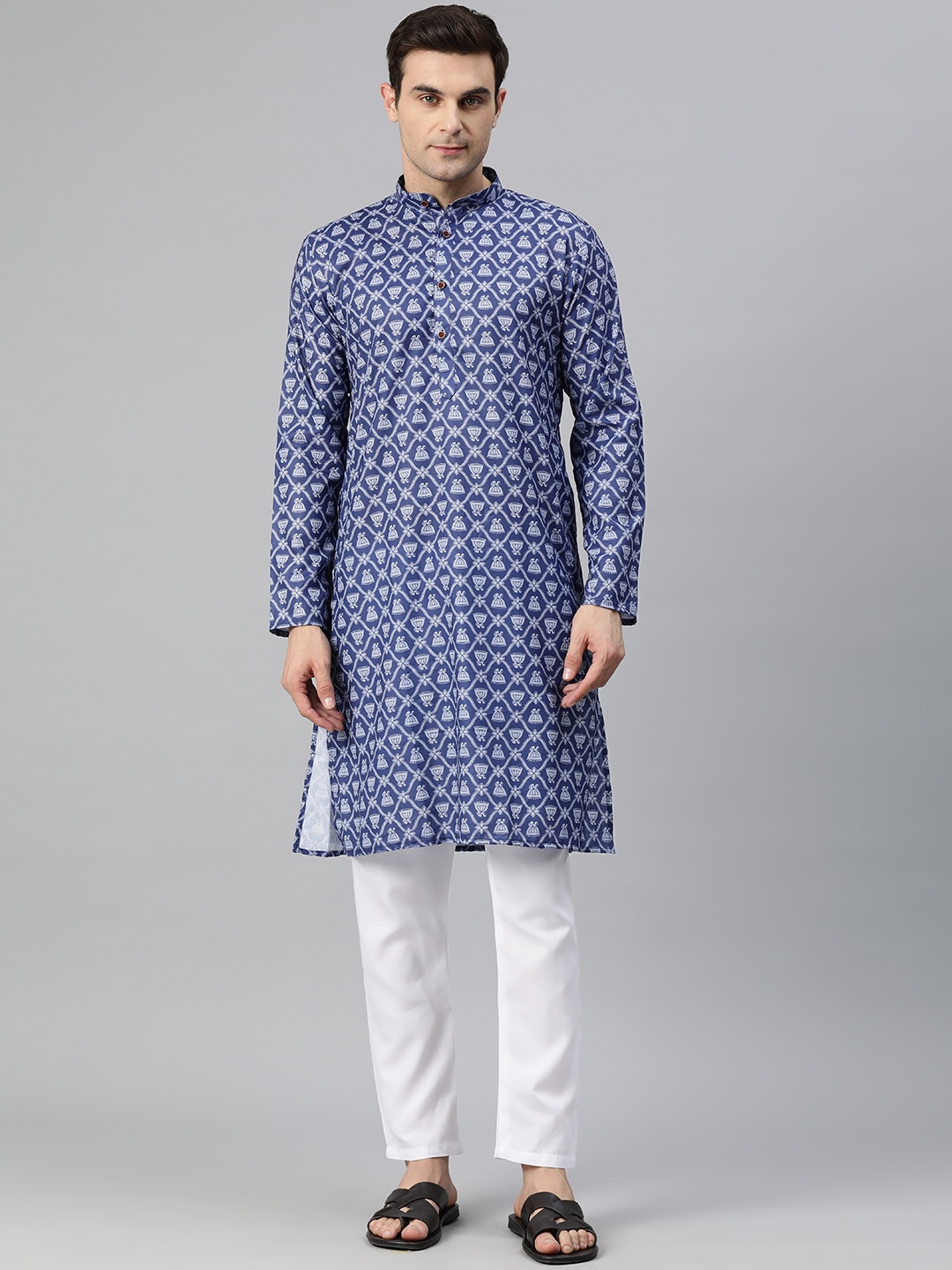 

Luxrio Men Ethnic Motifs Printed Mandarin Collar Regular Kurta with Pyjamas, Navy blue