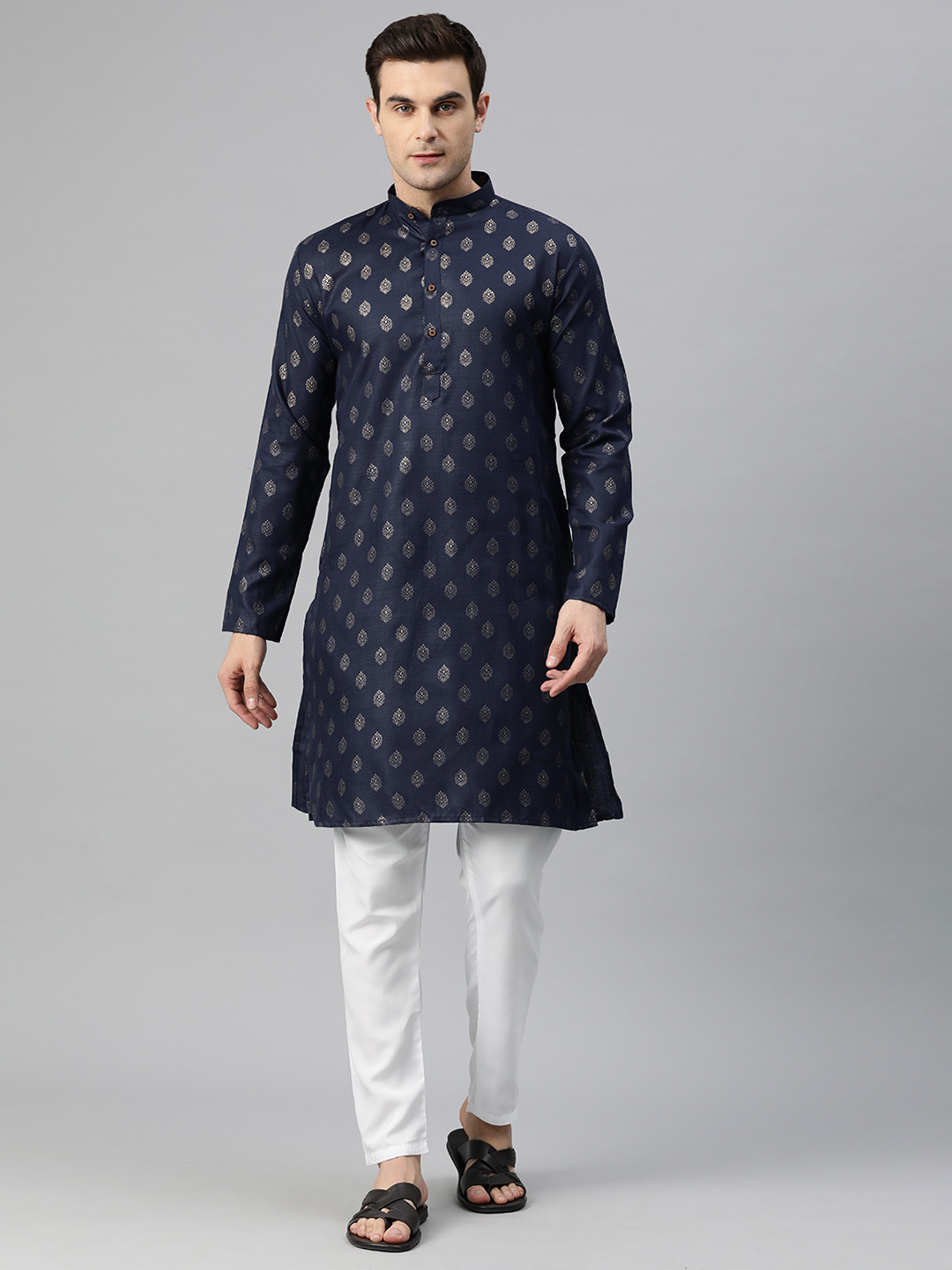 

Luxrio Men Ethnic Motifs Printed Mandarin Collar Regular Kurta with Pyjamas, Navy blue