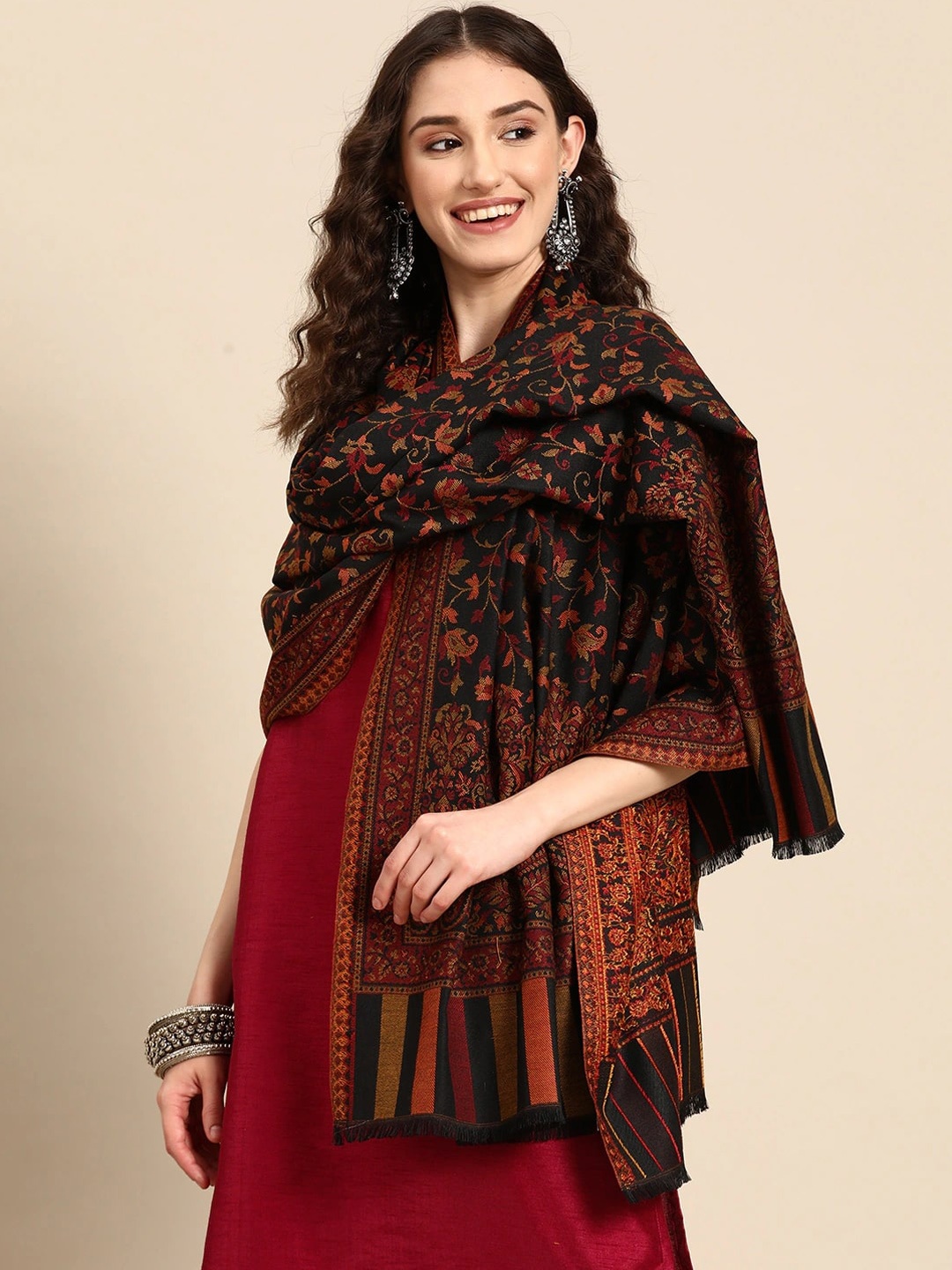 

Sangria Floral Woven Designed Shawl, Black