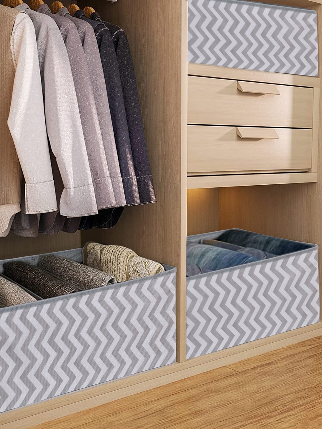 

HOUSE OF QUIRK Grey 3 Pieces Striped Closet Drawer Organisers