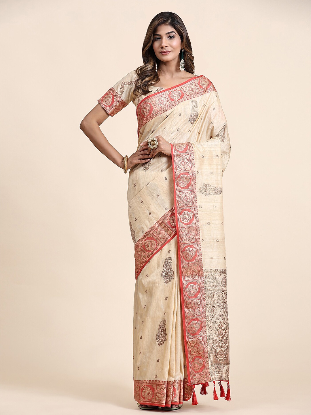 

MARGI DESIGNERS Ethnic Motifs Woven Design Zari Art Silk Kanjeevaram Saree, Cream