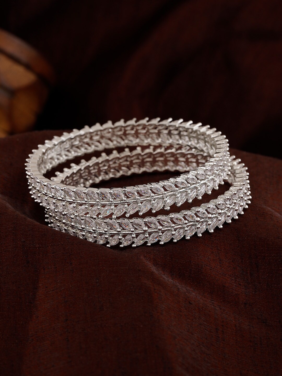 

Estele Set Of 2 Rhodium-Plated AD-Studded Bangles, Silver