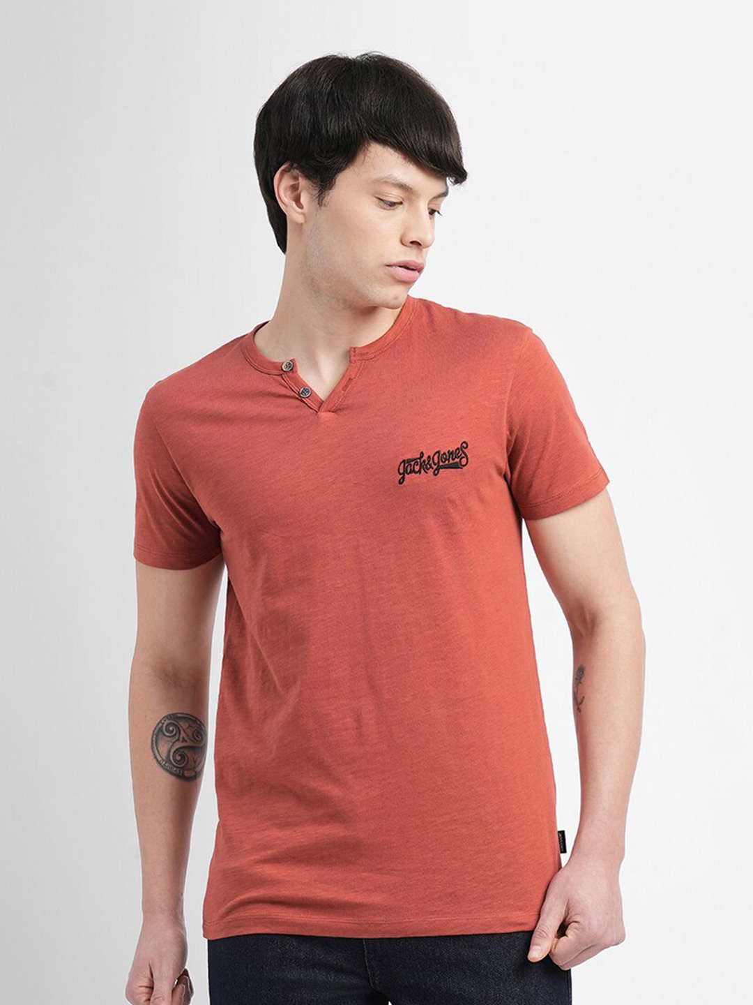 

Jack & Jones Henley Neck Slim Fit T-shirt, Red