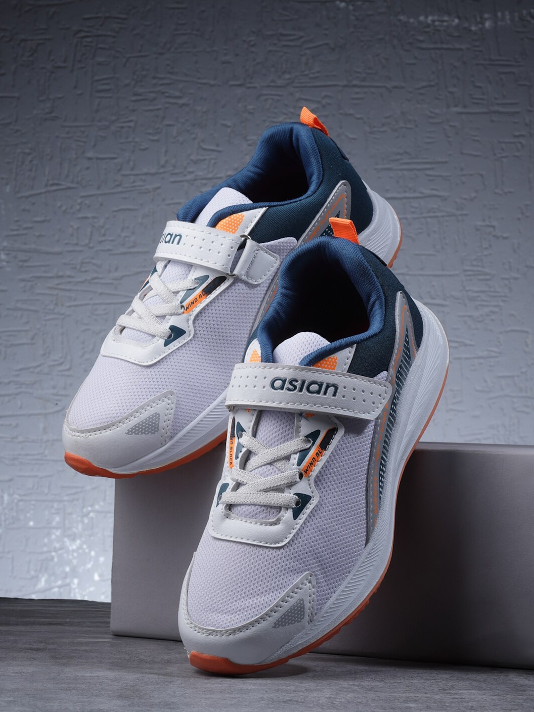 

ASIAN Boys Mesh Running Sports Shoes, White