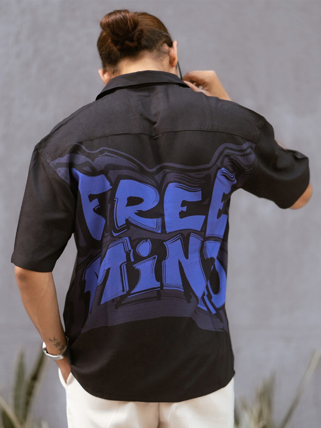 

Powerlook Typography Printed India Slim Oversized Casual Shirt, Black