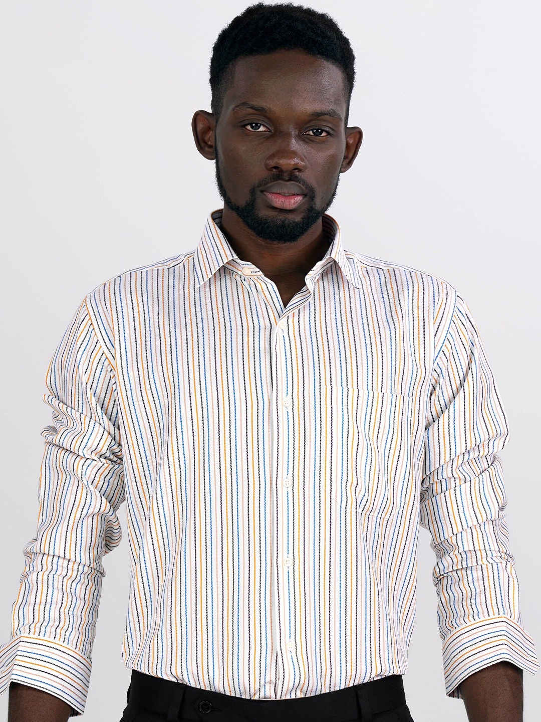 

FRENCH CROWN Standard Vertical Stripes Twill Pure Cotton Formal Shirt, White