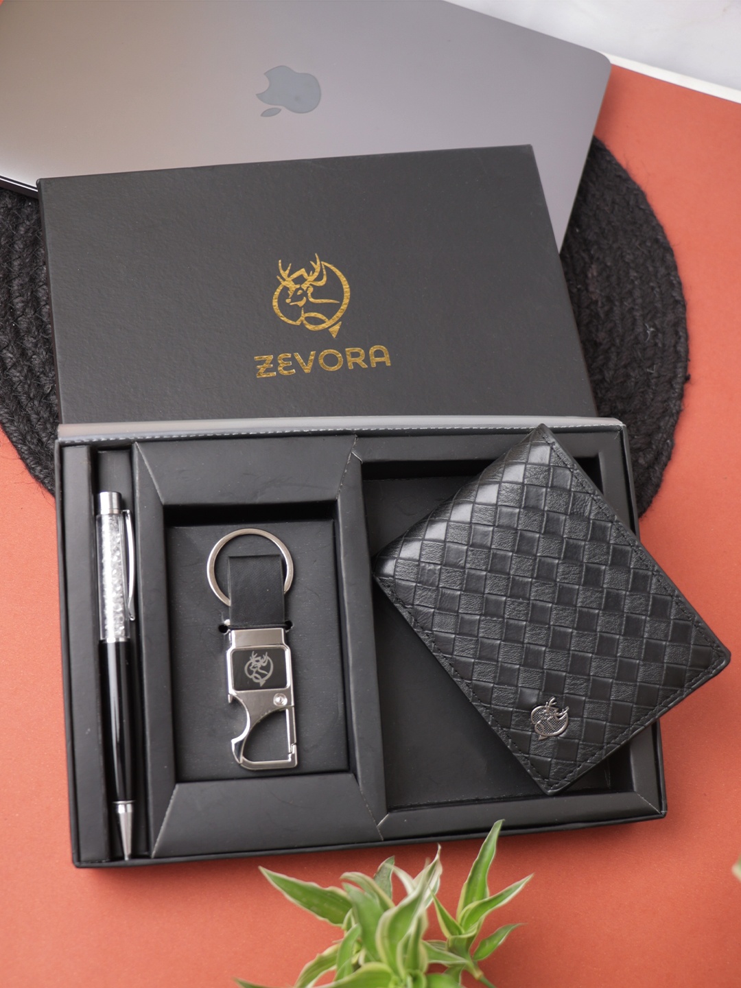 

ZEVORA Men Leather Accessory Gift Set, Black