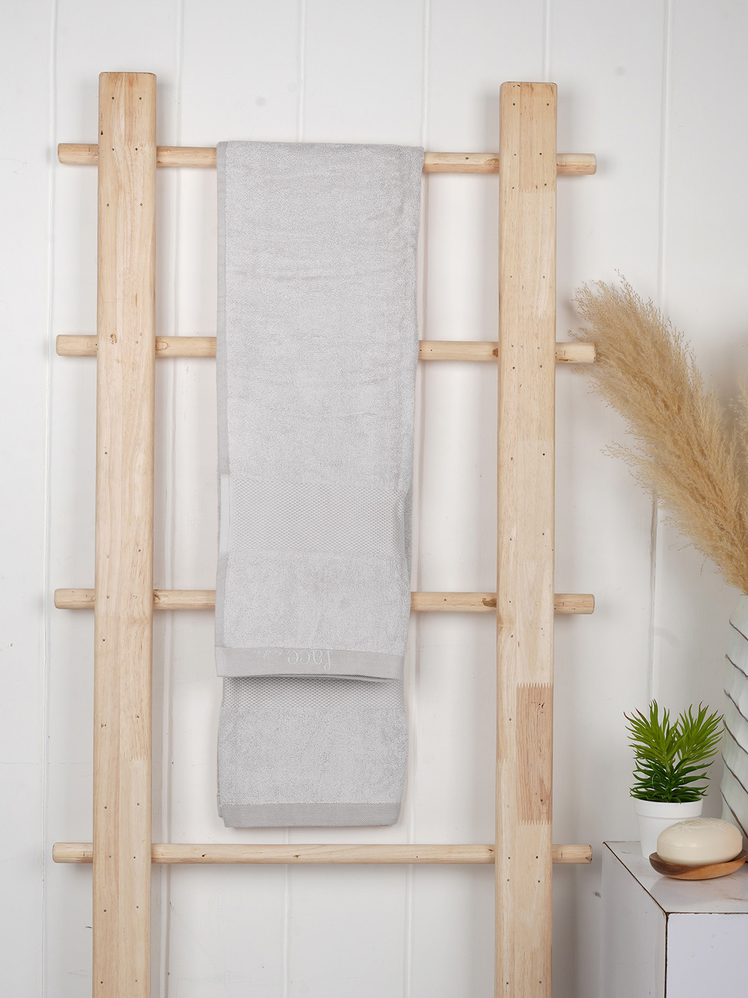 

Doctor Towels Anti-Odor Bamboo Natural Terry Bath Towel 650 GSM, Grey