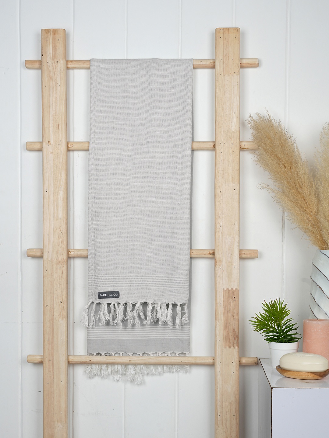 

Doctor Towels Bamboo Ultra-Light Slub Bath Towel 380 GSM, Grey