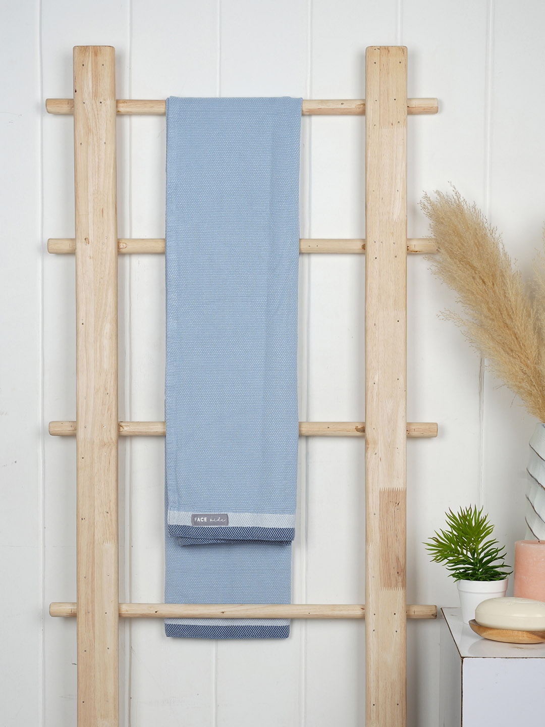 

Doctor Towels X Bamboo Blue 400 GSM Anti-Odor Bath Towel