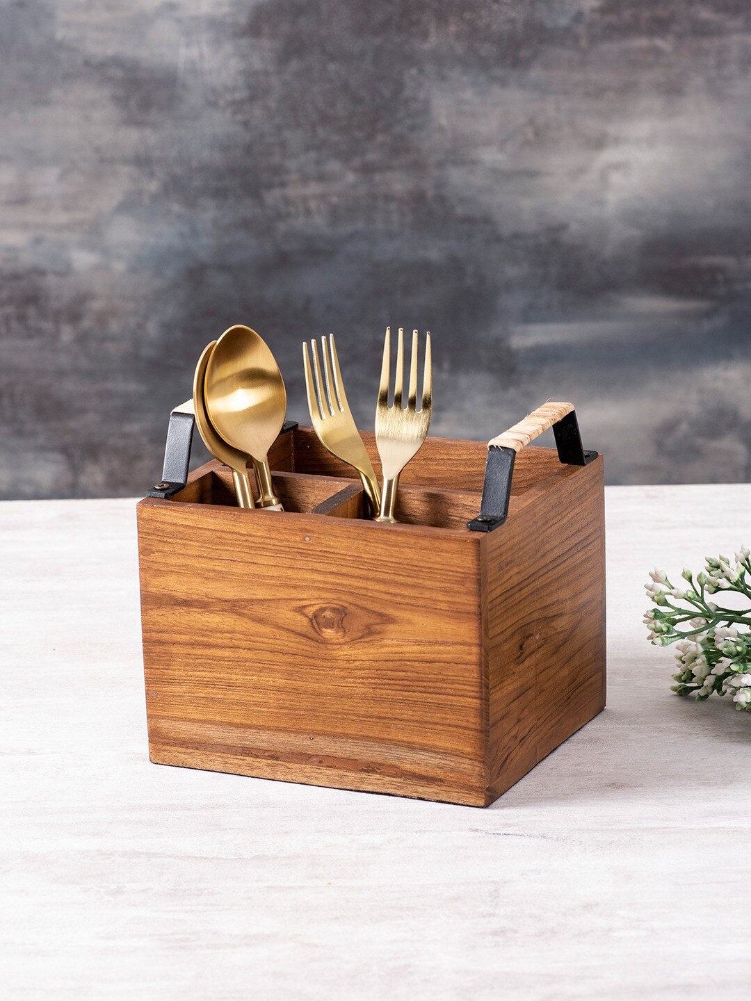 

nestroots Brown Square Teak Wood Cutlery Holder