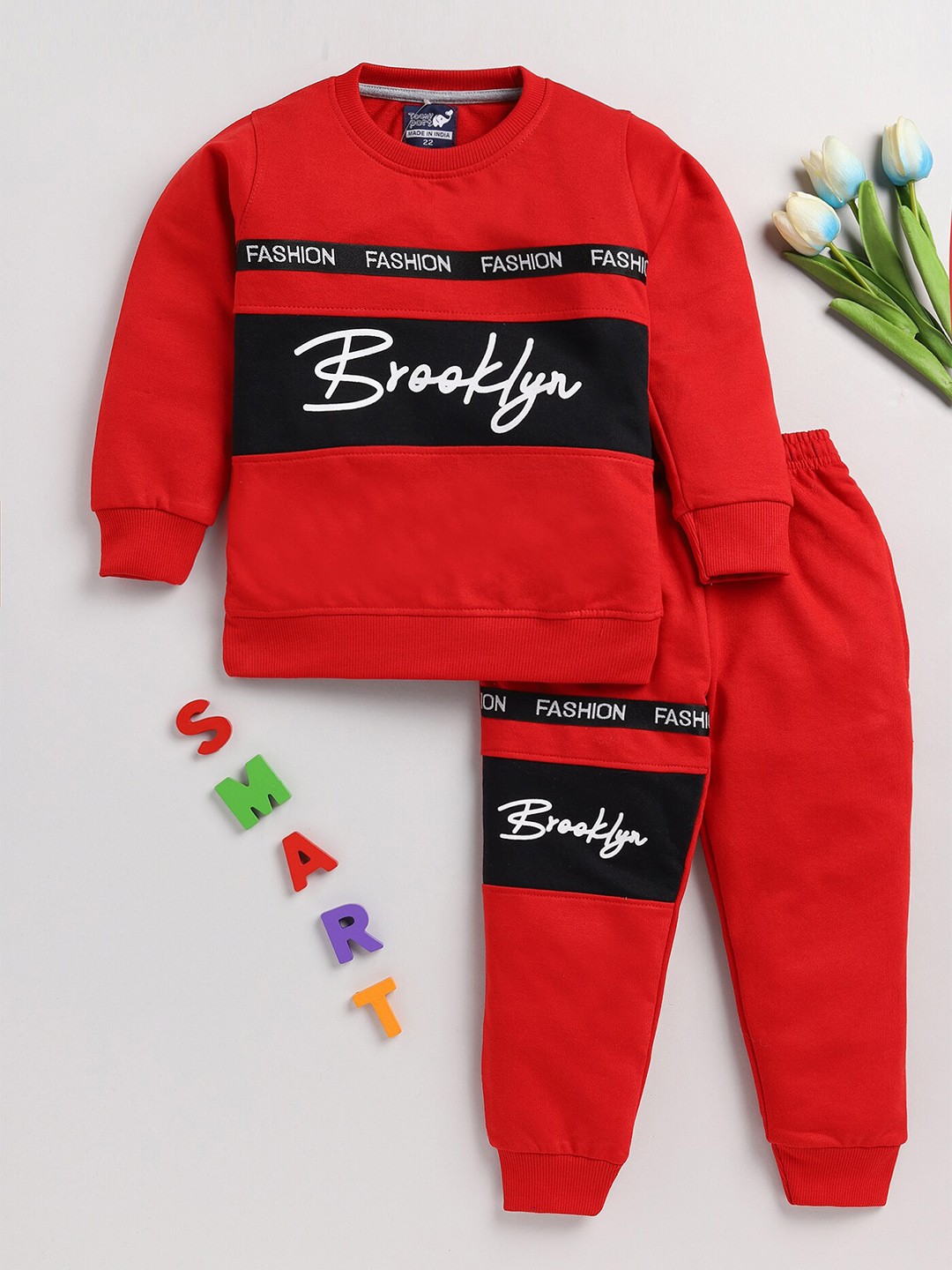 

Toonyport Boys Typography Printed T-shirt with Trousers, Red