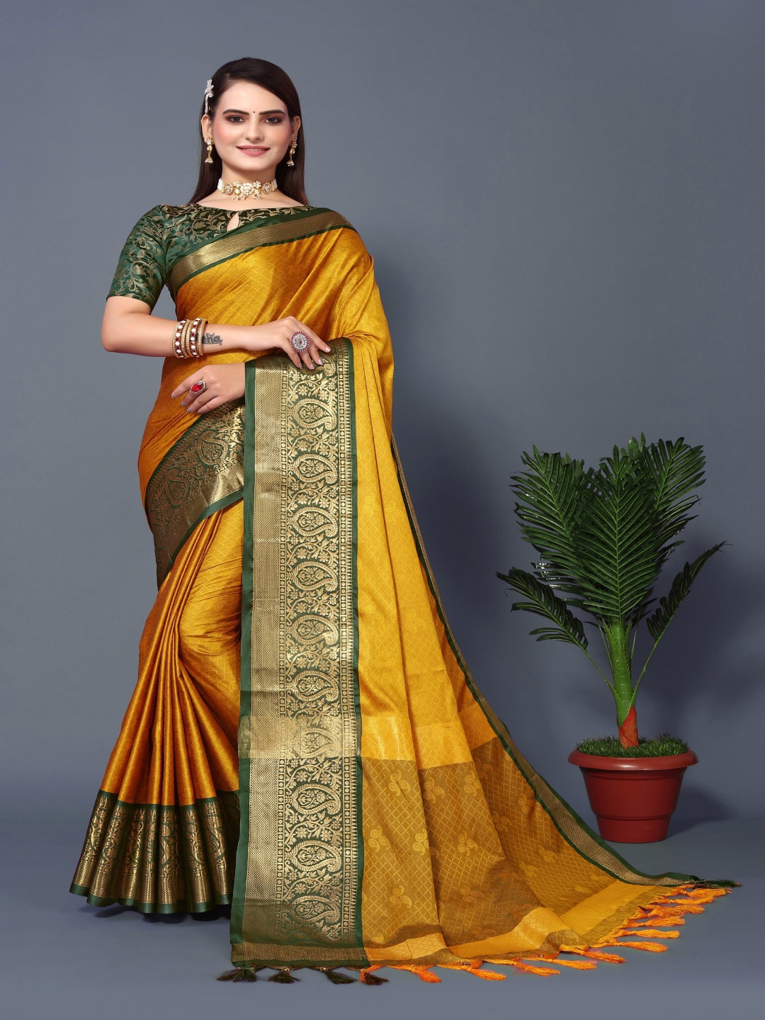 

Paramparik Textile Woven Design Zari Silk Cotton Banarasi Saree, Gold