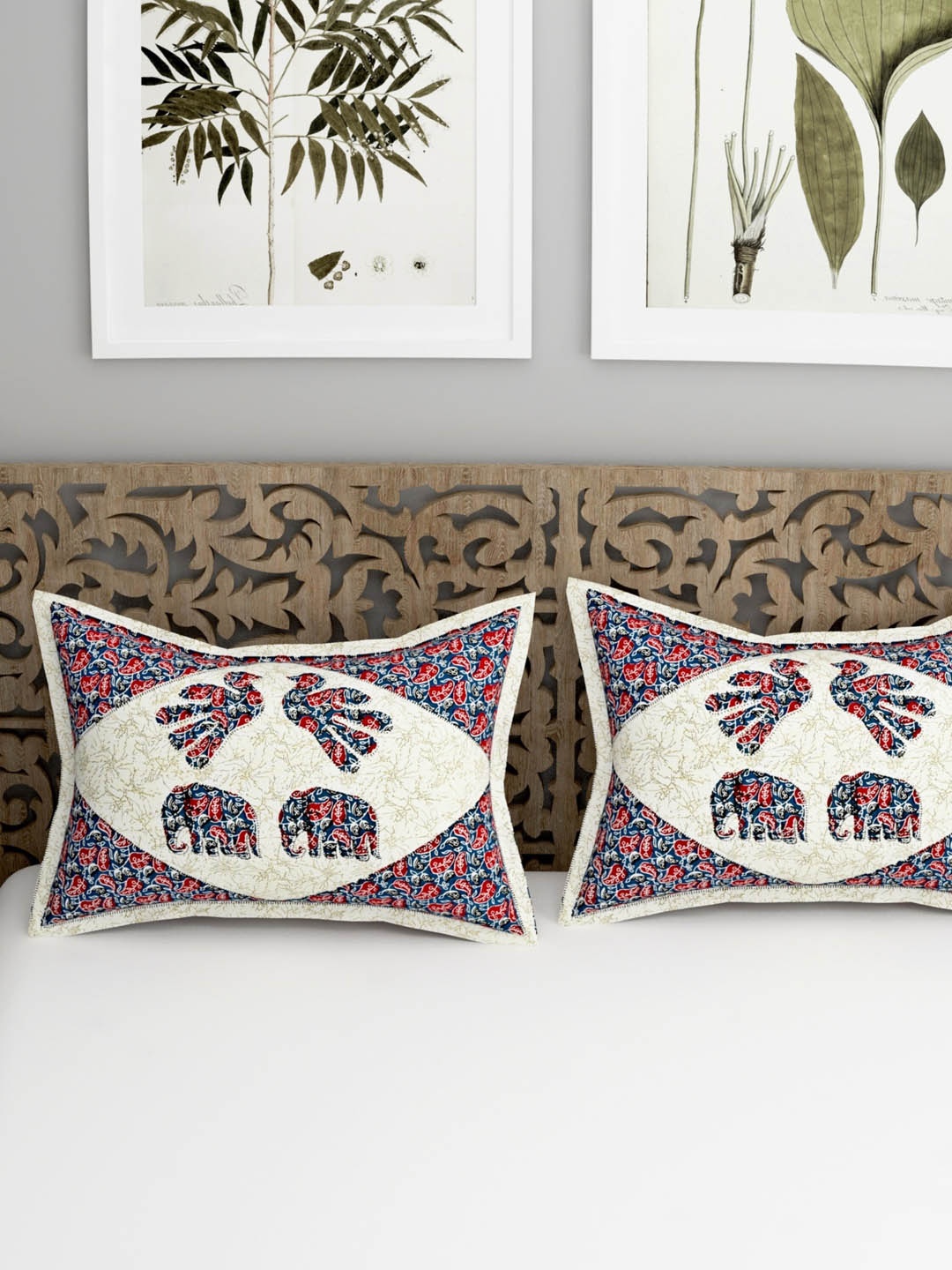 

Salona Bichona White & Blue 2 Pieces Printed 120 TC Pure Cotton Pillow Covers