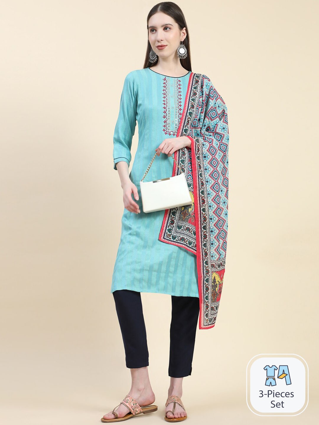 

Growish Floral Yoke Designed Regular Mirror Kurta with Trousers & Dupatta, Blue