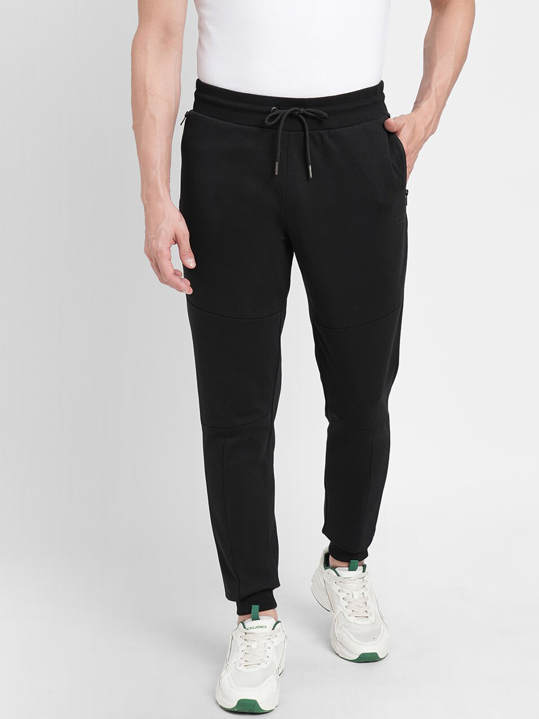 

Jack & Jones Men Mid-Rise Joggers, Black