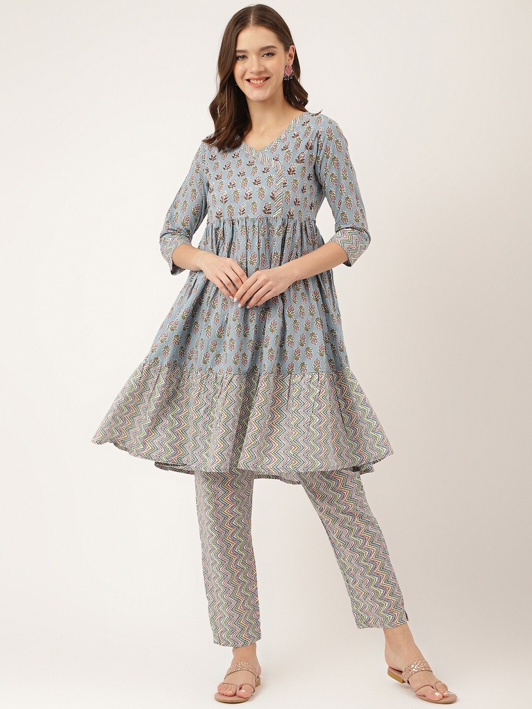 

Divena Floral Printed V-Neck Pure Cotton Anarkali Kurta with Trousers, Blue