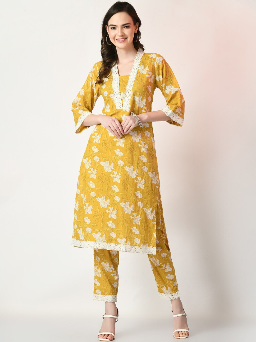 

Sangria Floral Printed Pure Cotton Straight Kurta With Trouser Set, Yellow