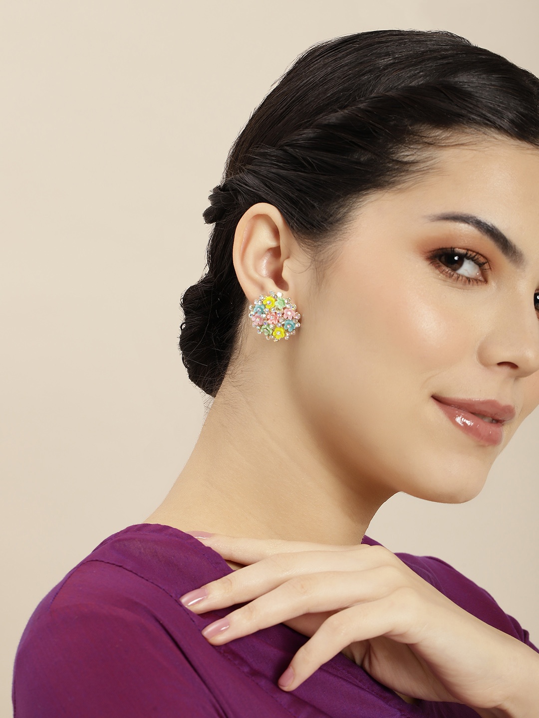 

Anouk Gold-Plated Floral Studs Earrings