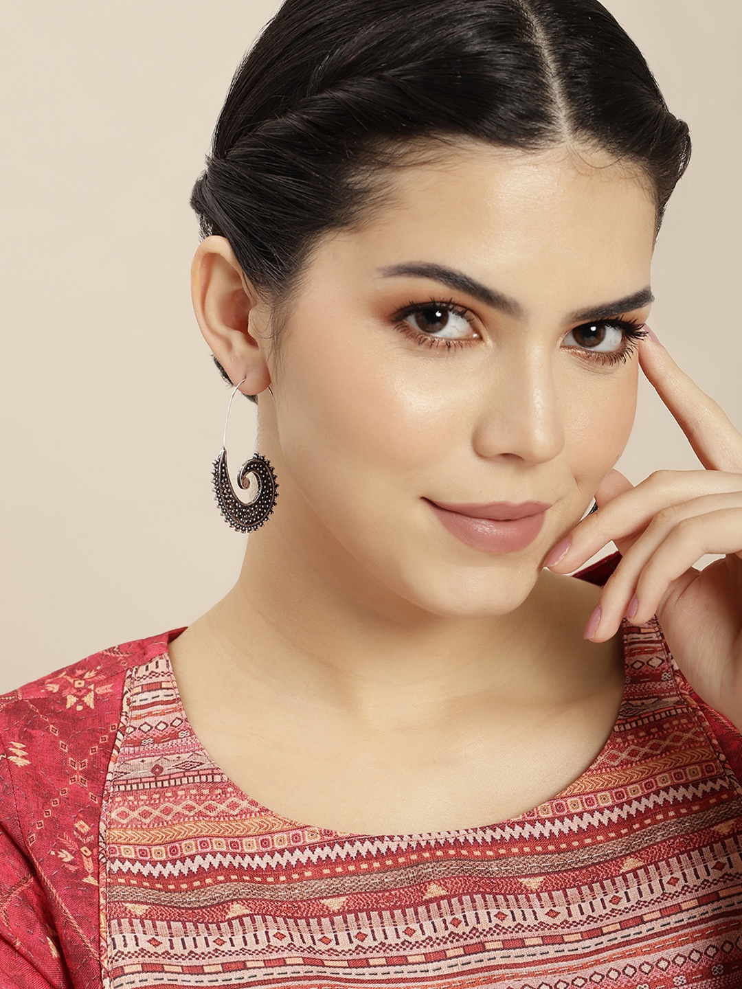 

Anouk Silver-Plated Contemporary Ear Cuff Earrings