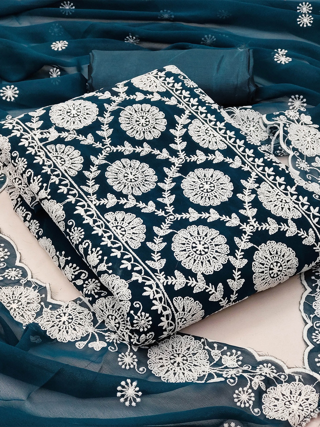 

SHADOW & SAINING Embroidered Unstitched Dress Material, Teal