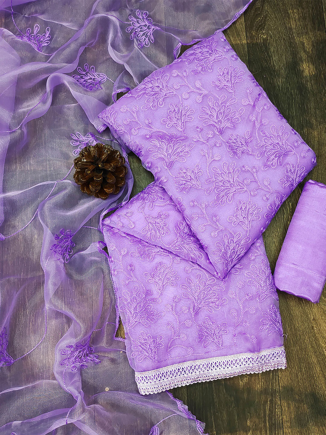 

SHADOW & SAINING Floral Embroidered Unstitched Dress Material, Purple
