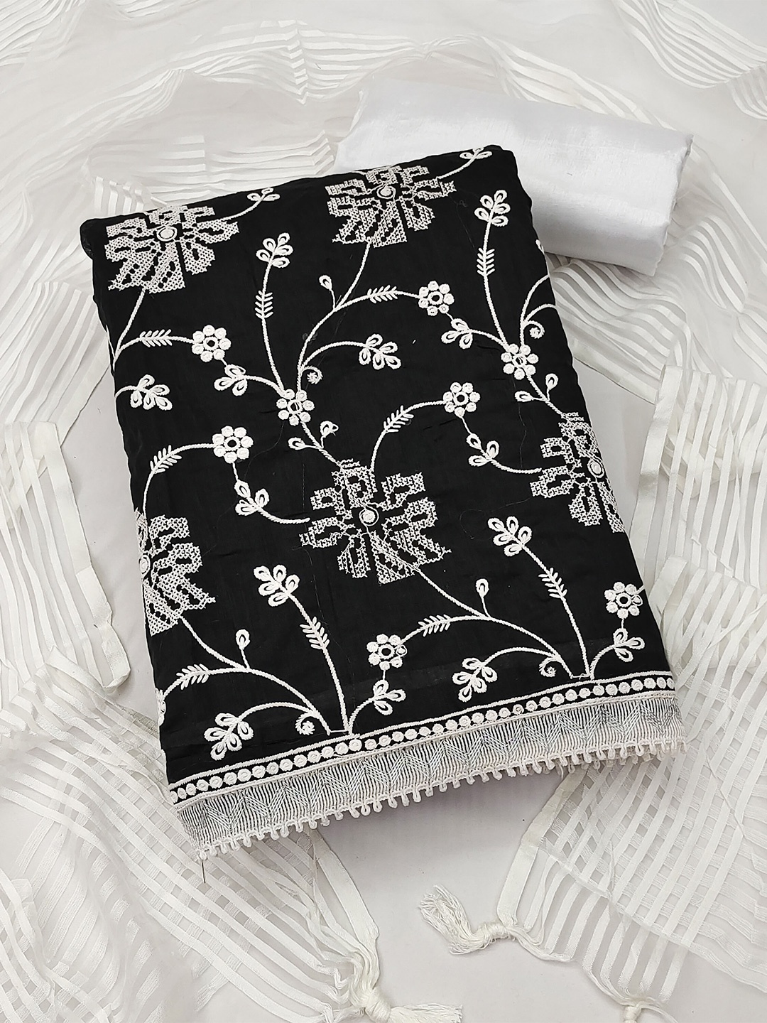 

SHADOW & SAINING Embroidered Unstitched Dress Material, Black
