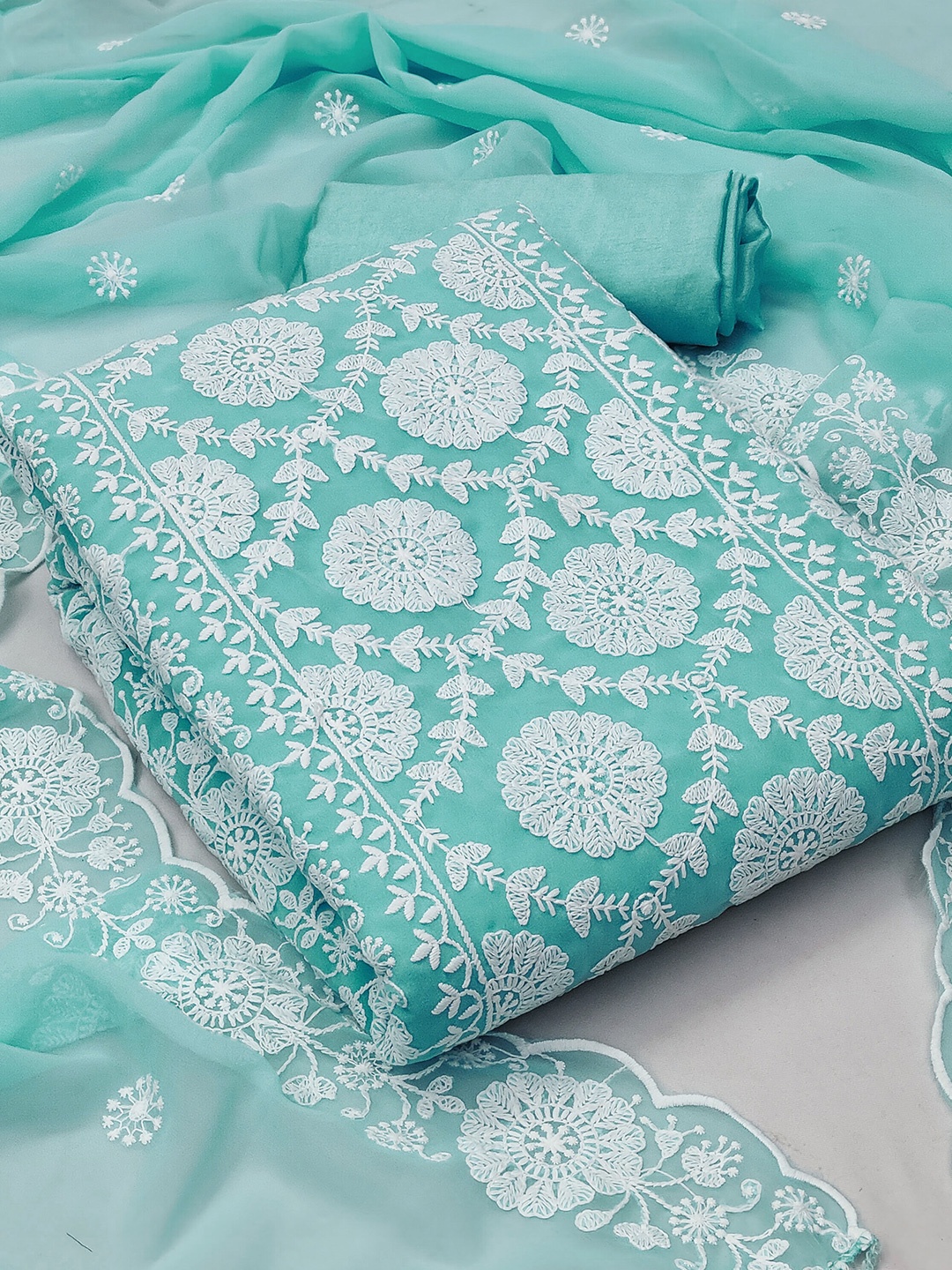 

SHADOW & SAINING Floral Embroidered Unstitched Dress Material, Sea green