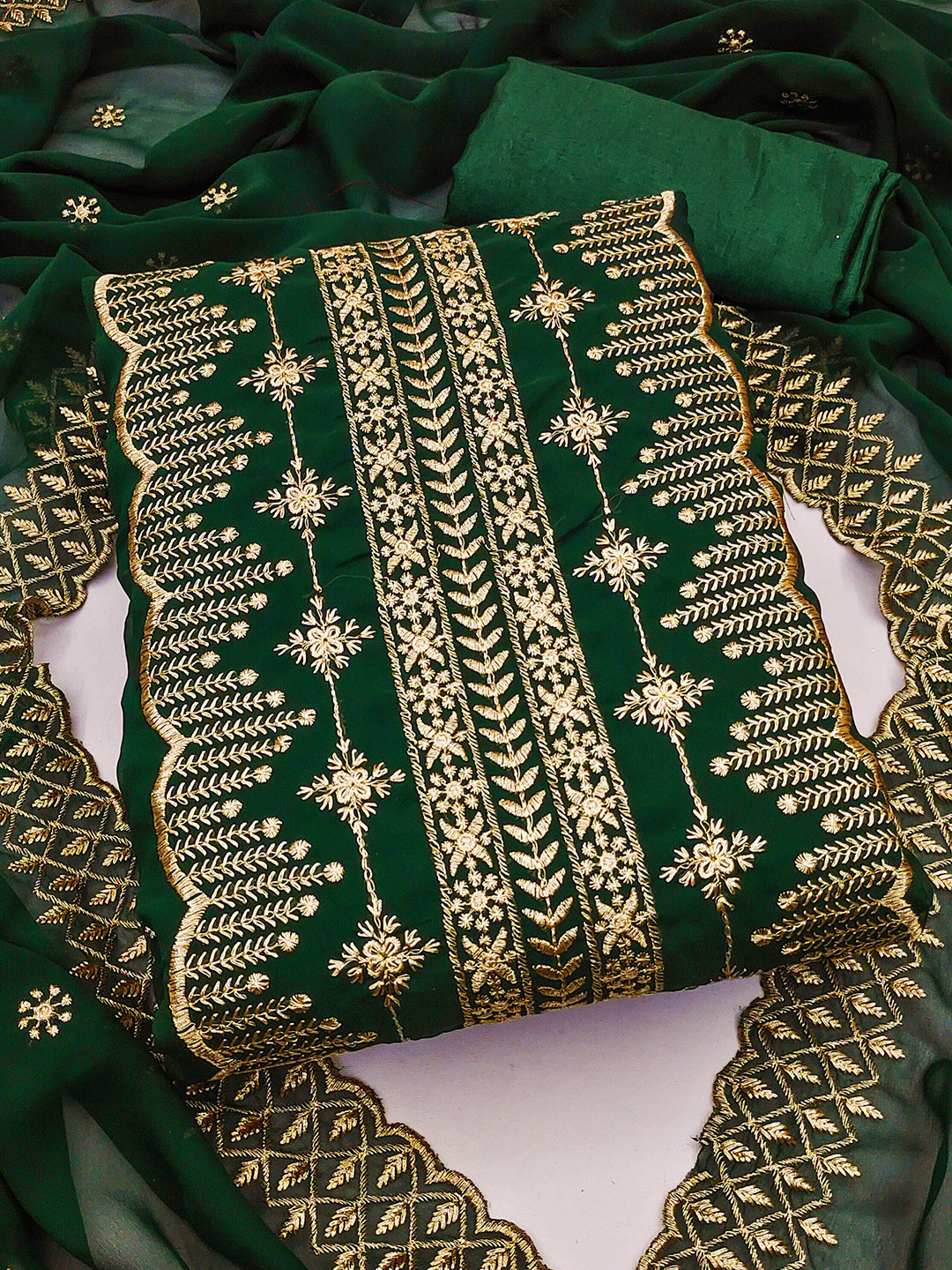 

SHADOW & SAINING Embroidered Unstitched Dress Material, Green