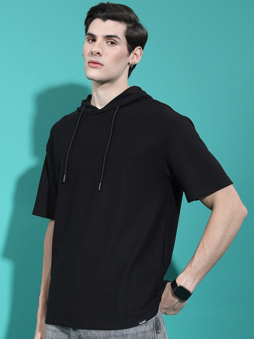 

HIGHLANDER Drop Shoulder Oversized Hooded Popcorn Structure T-shirt, Black