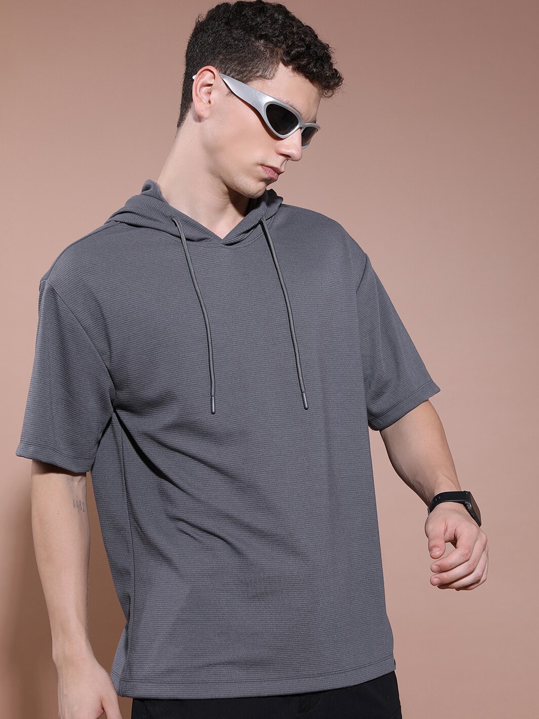 

KETCH Dropshoulder Oversized Popcorn Structure Tshirt, Grey