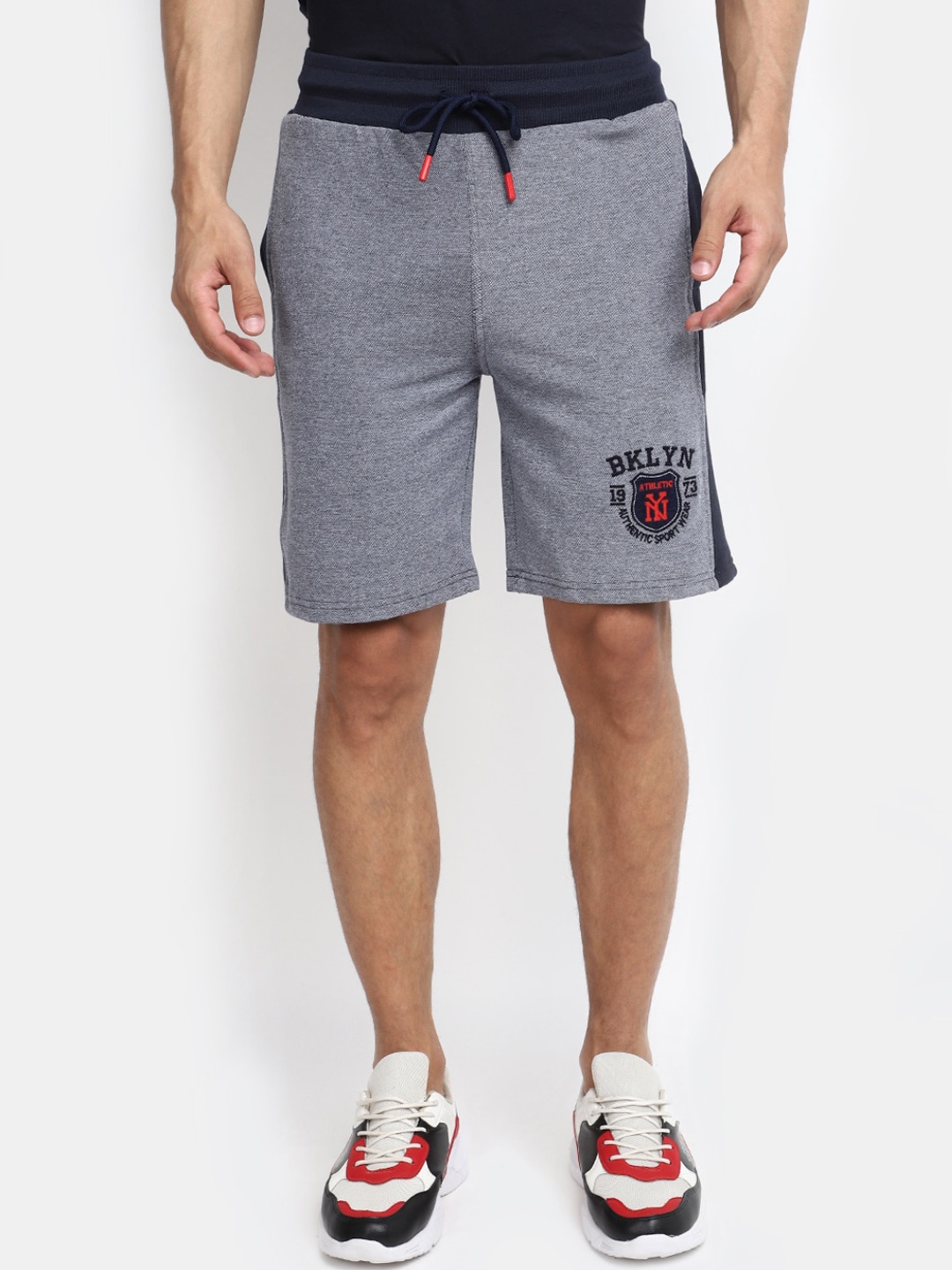 

V-Mart Men Cotton Regular Shorts, Blue