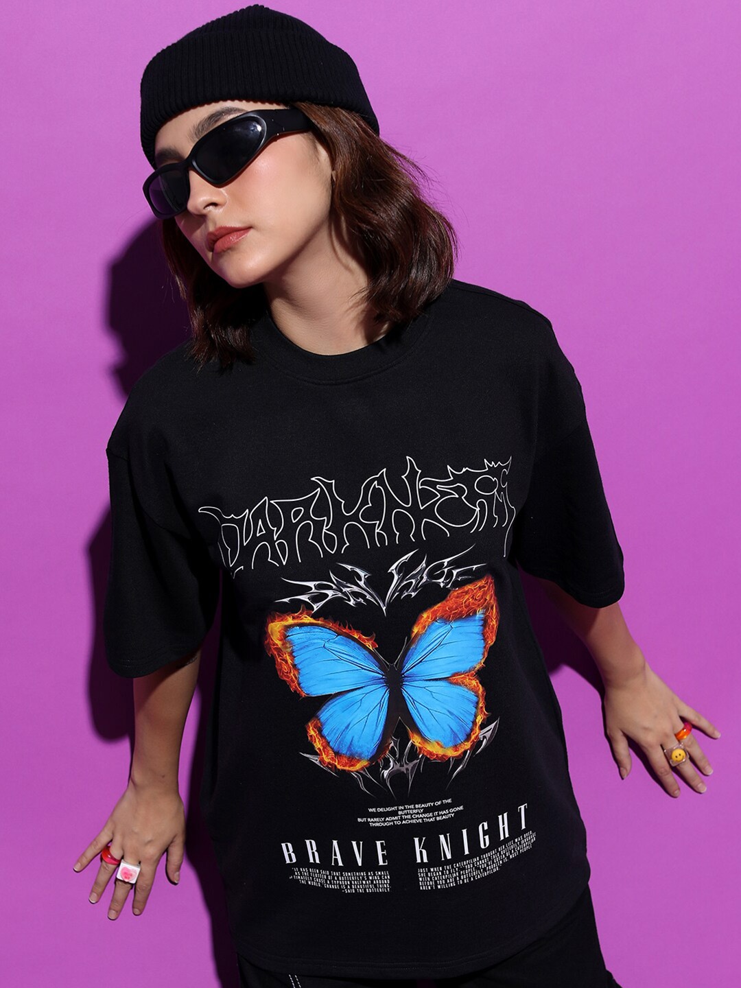 

Tokyo Talkies Black Graphic Printed Drop Shoulder Sleeves Oversized T-shirt