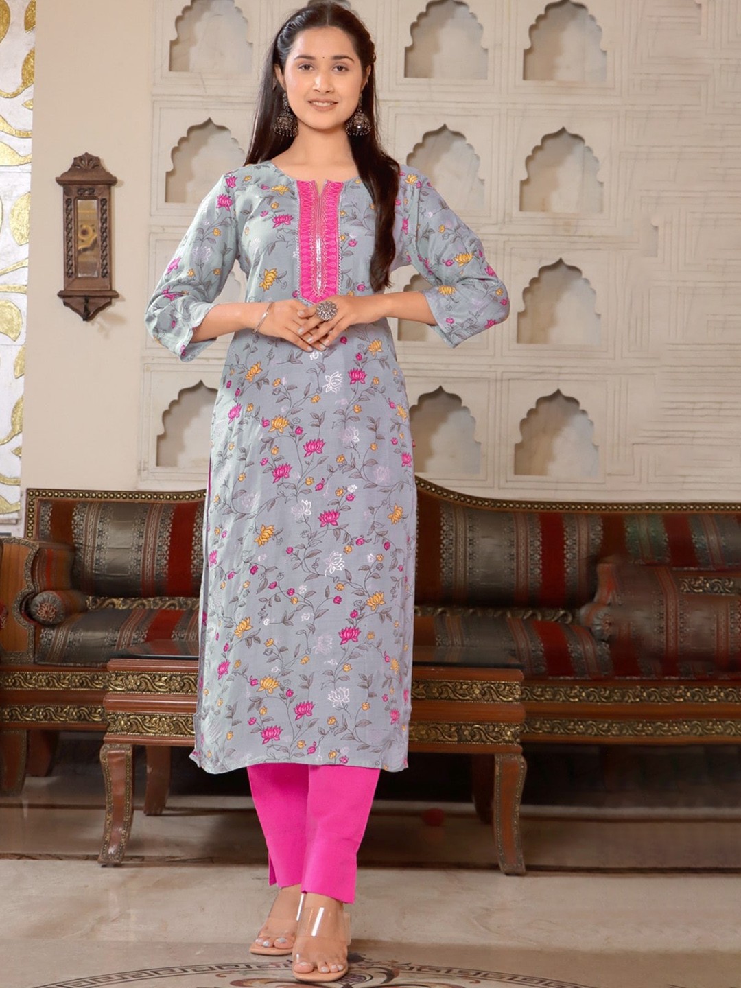 

Sangria Printed With Embroidered Straight Kurta, Grey