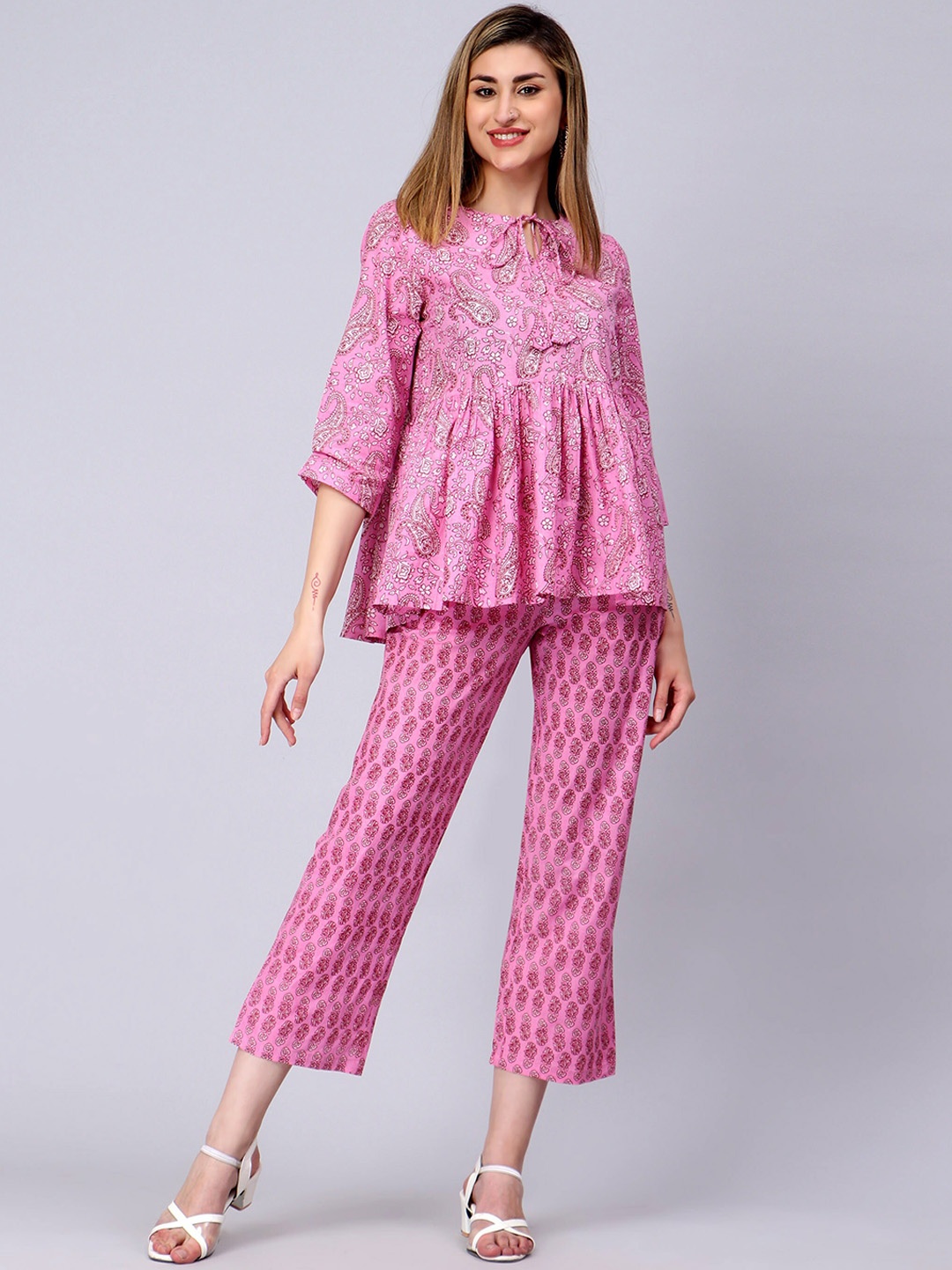 

CELEBRAVO Floral Printed Tie-Up Neck Pleated Pure Cotton Co Ords Set, Pink