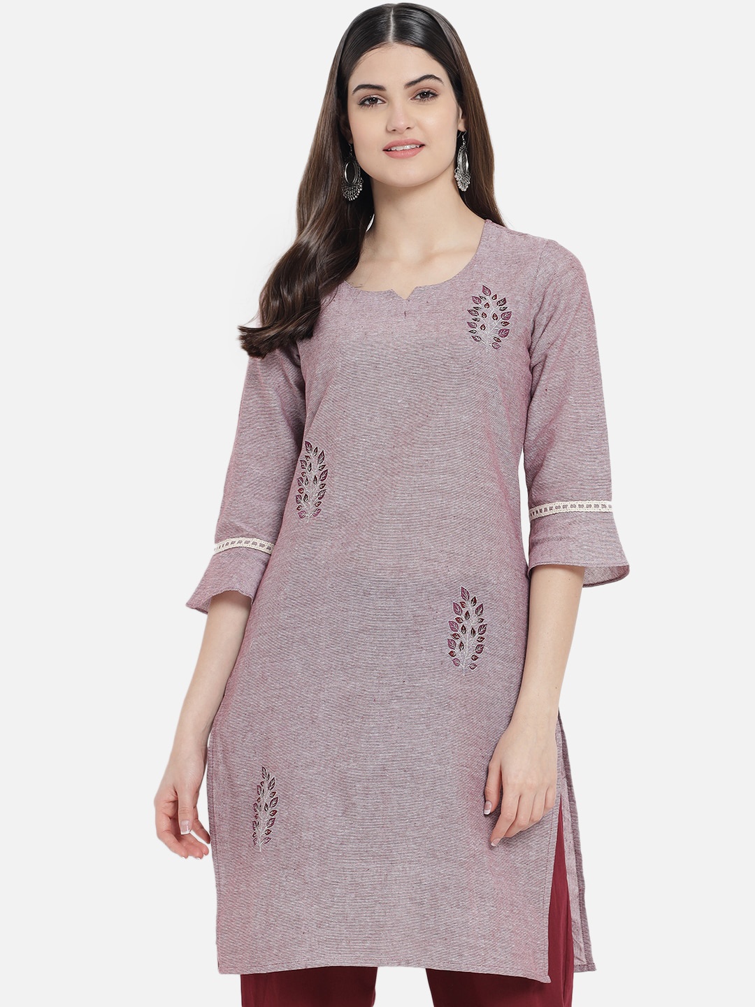 

AAYUMI Floral Embroidered Round Neck Three-quarter Sleeve Cotton Kurta, Maroon