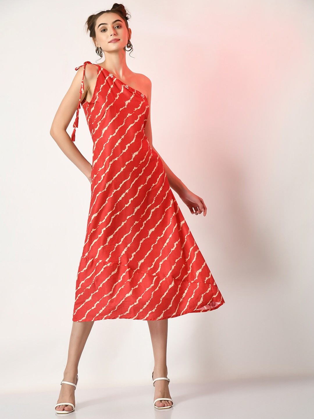 

Sangria Ethnic Motifs Printed One Shoulder A-Line Midi Dress, Red