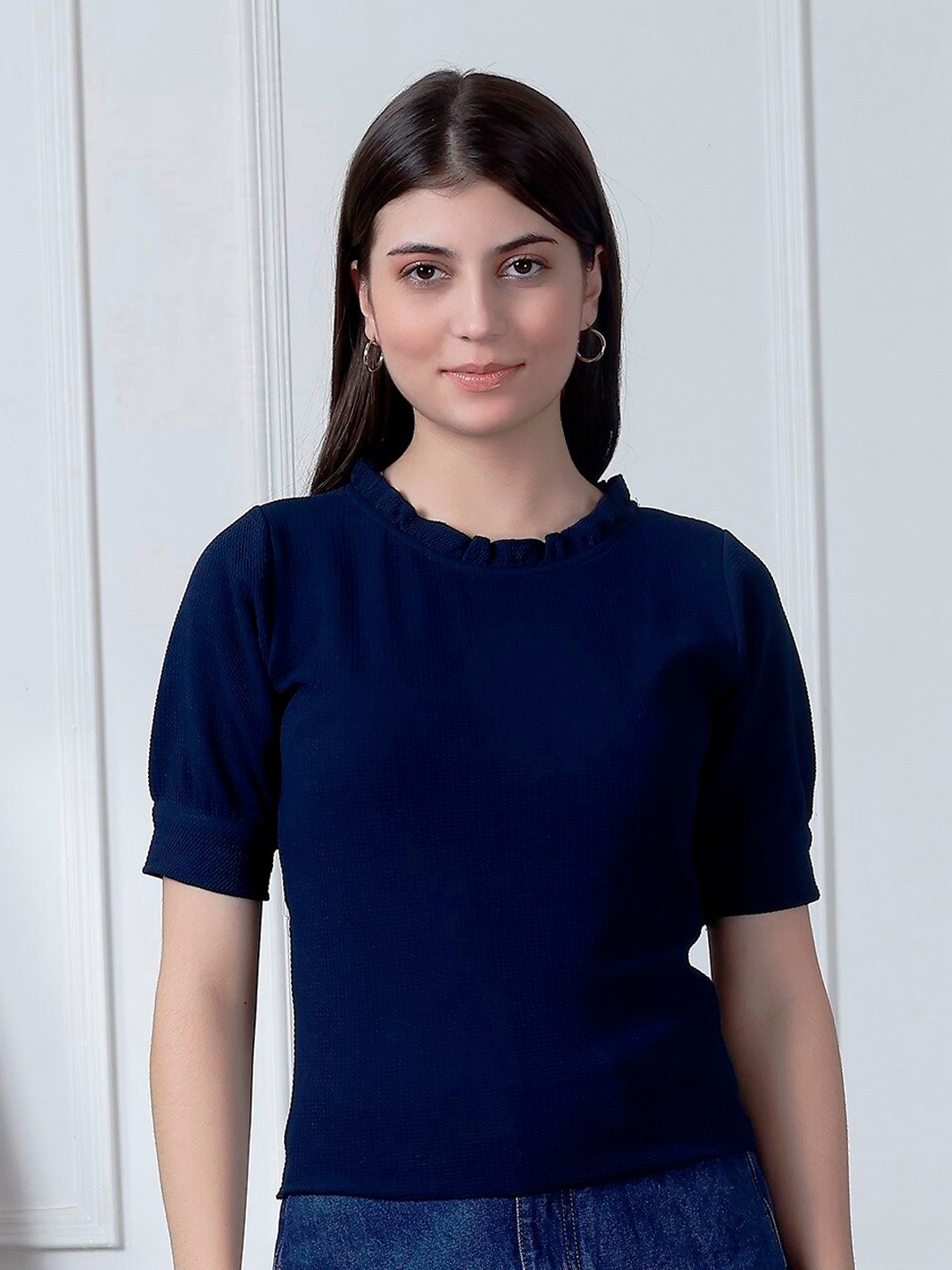 

NEUDIS Round Neck Puff Sleeves Top, Navy blue