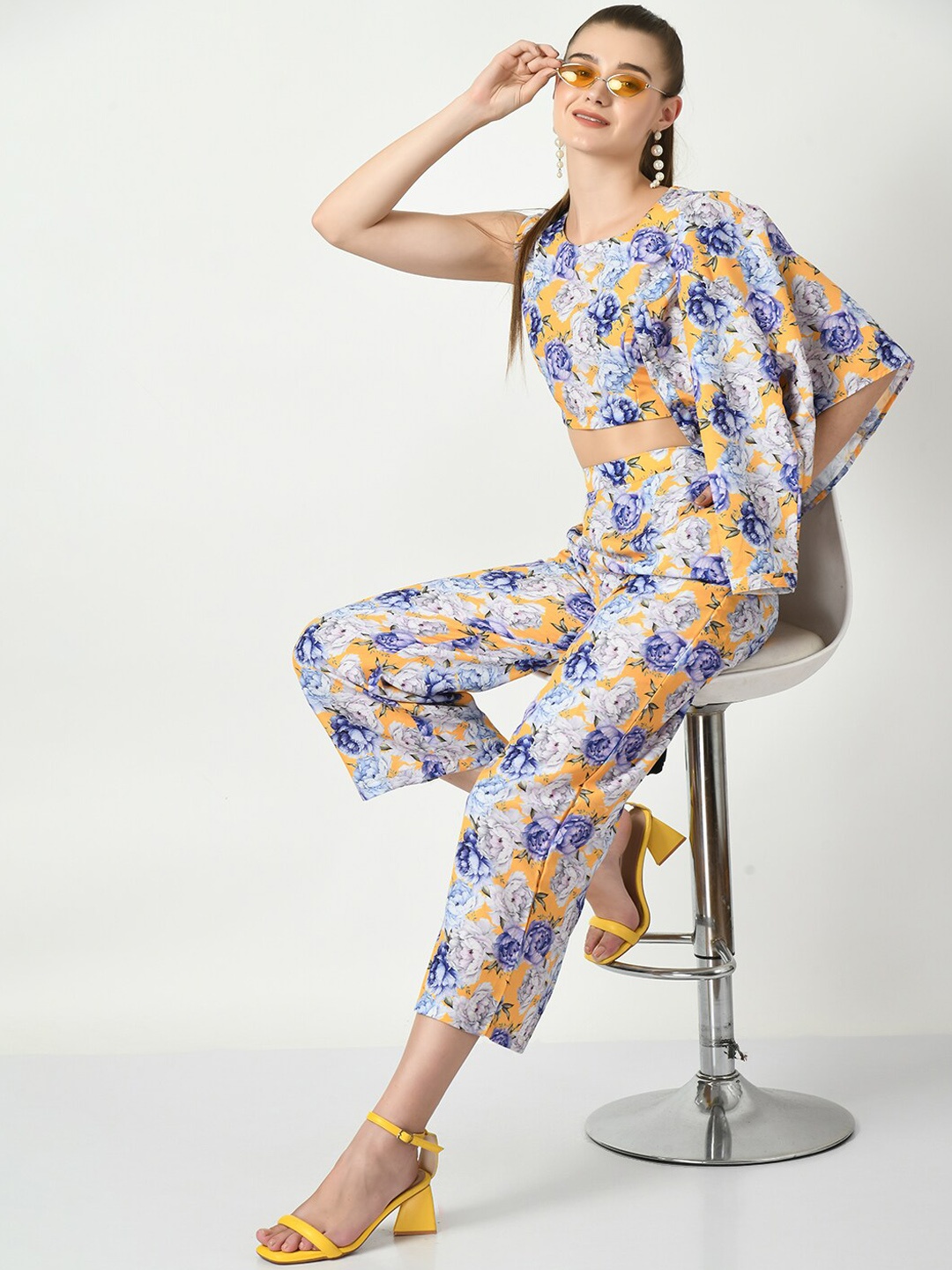 

DressBerry Blue & Yellow Printed Linen Top With Palazzos & Jacket