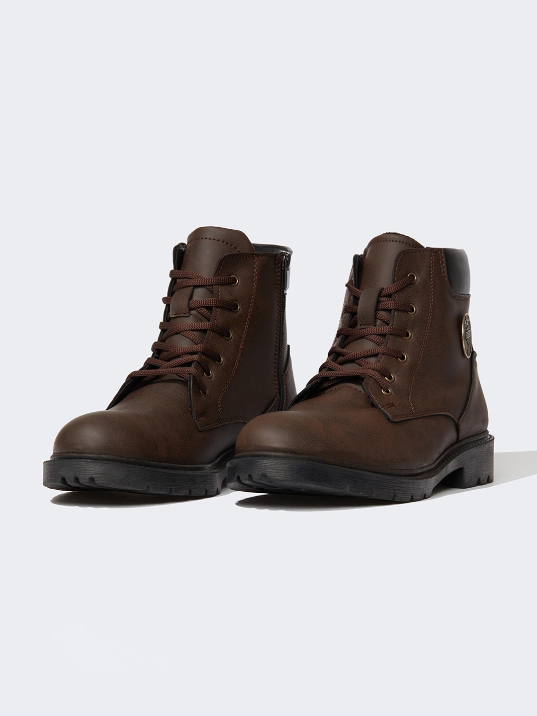

DeFacto Men Mid Top Regular Boots, Brown