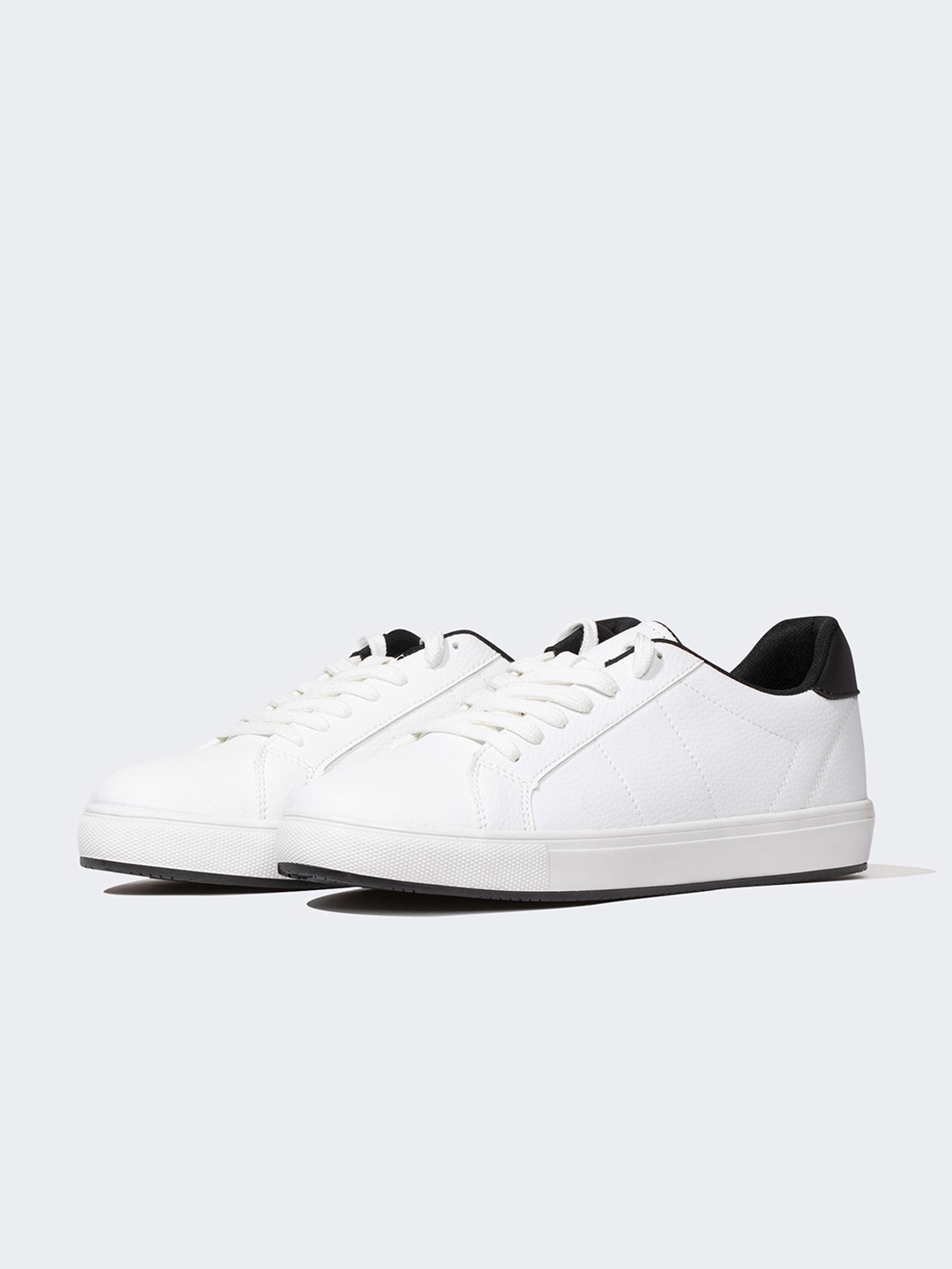 

DeFacto Men Comfort Insole Sneakers, White
