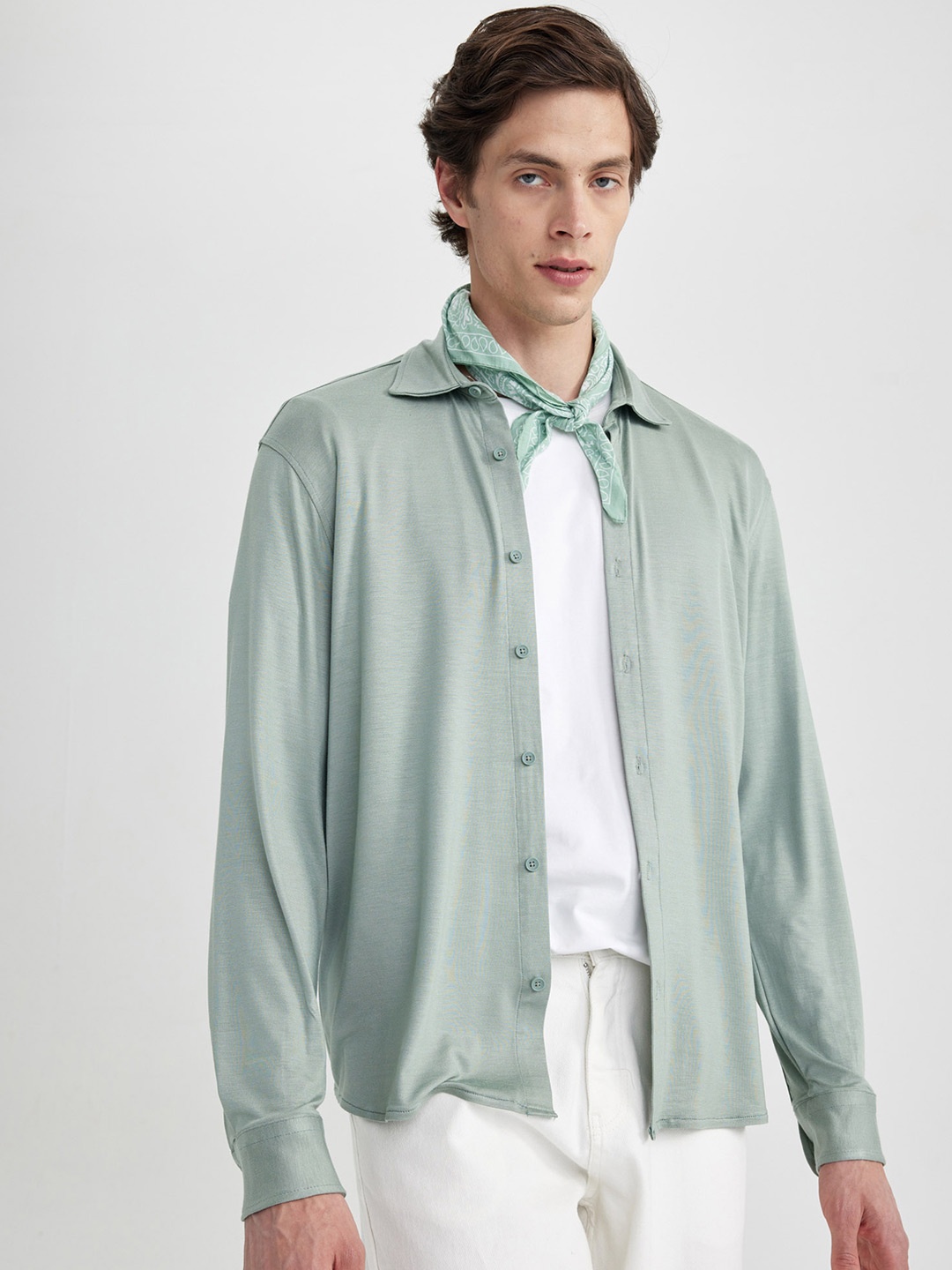 

DeFacto Spread Collar Casual Shirt, Green