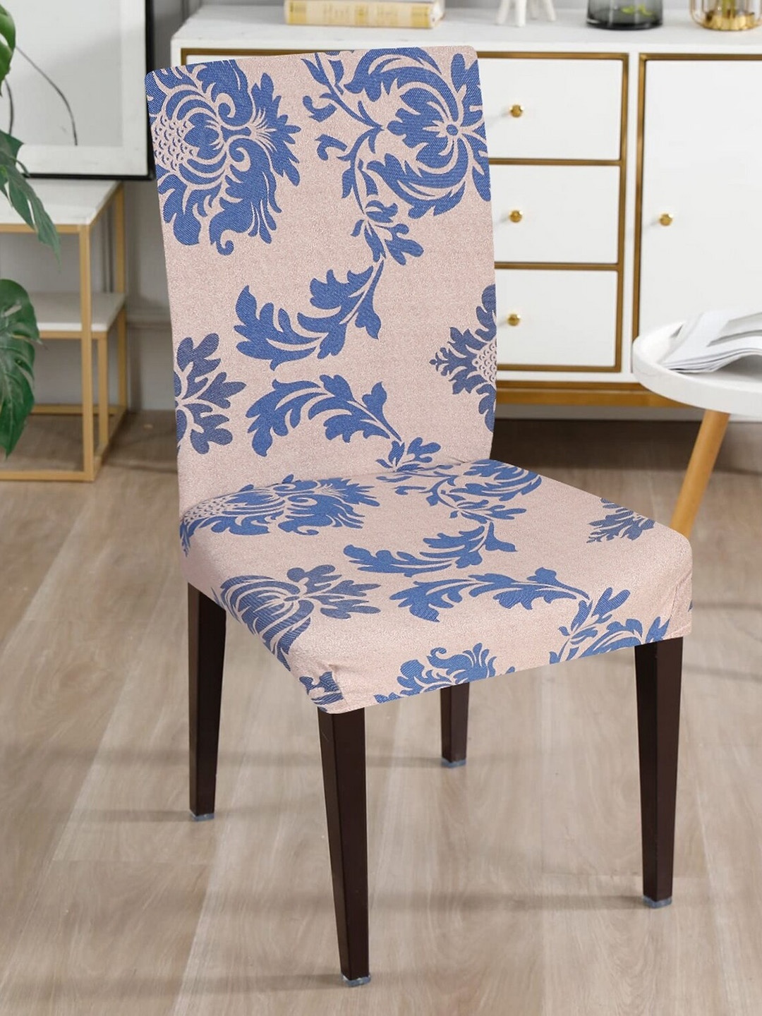 

Dakshya Industries Beige & Blue 4 Pieces Printed Stretchable Chair Covers