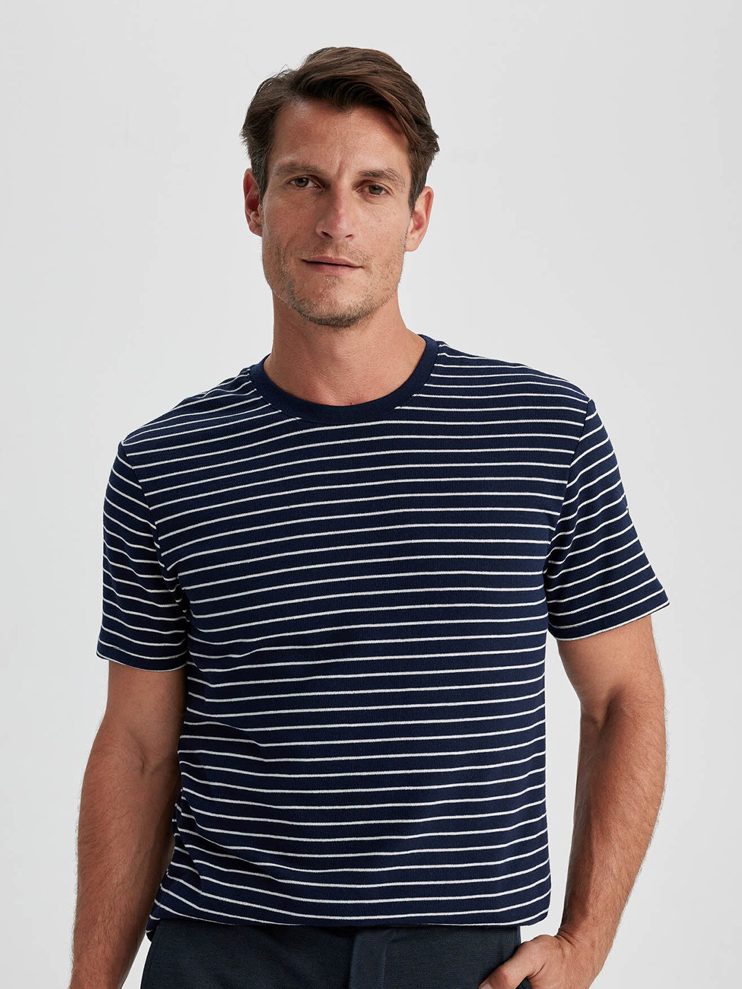 

DeFacto Striped Round Neck T-shirt, Navy blue