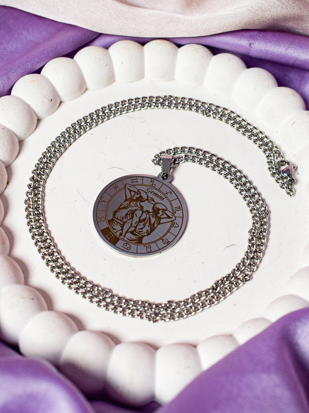 

SALTY Stainless Steel Zodiac Gemini Solstice Pendant With Chain, Silver
