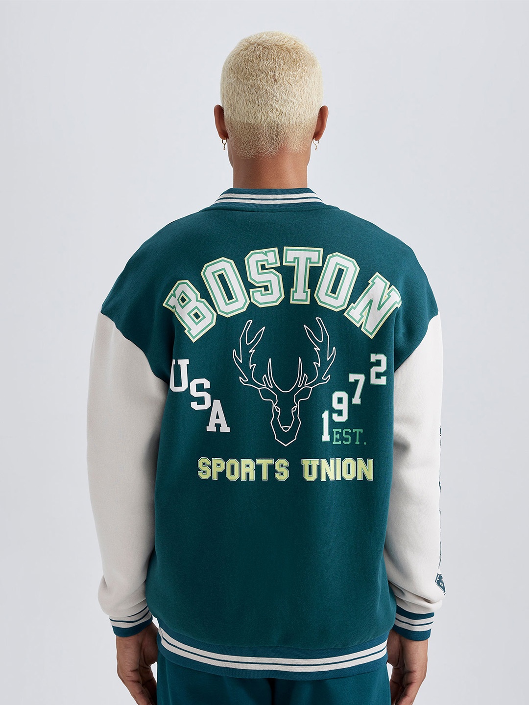 

DeFacto Men Printed Sweatshirt, Green